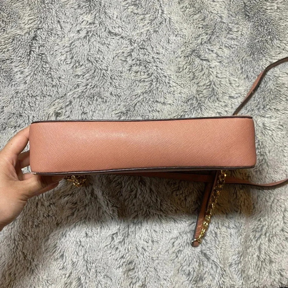 Michael Kors Pink Crossbody Jet Set Purse Saffiano Leather - Picture 9 of 12